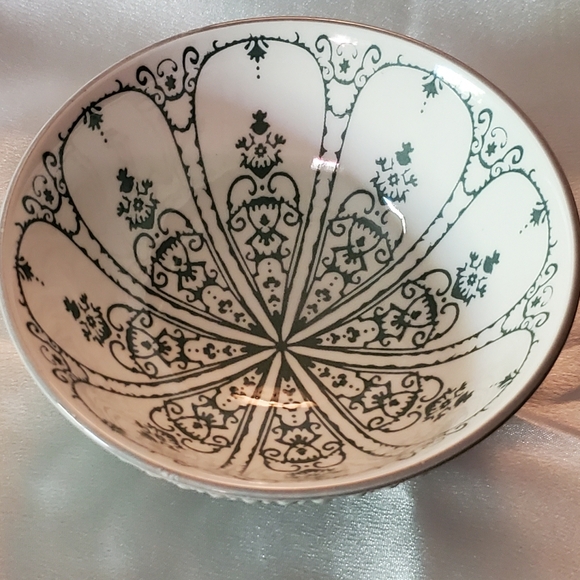 Trinket Dish‎ - Picture 3 of 5